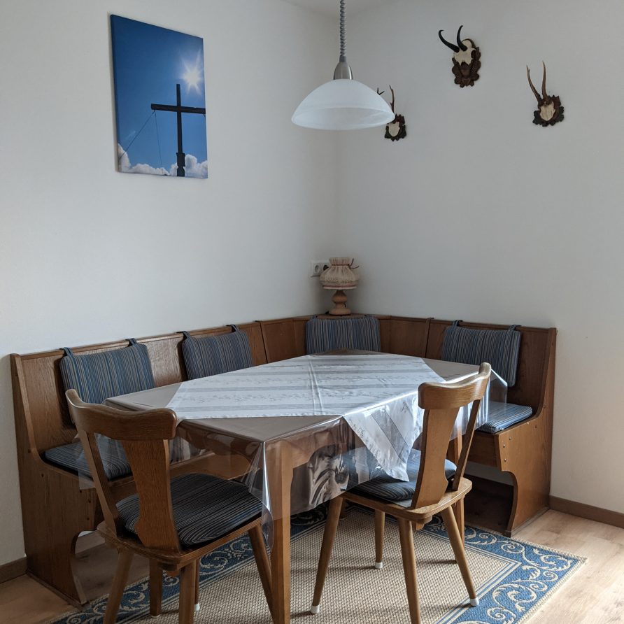 Esstisch Ferienwohnung 1